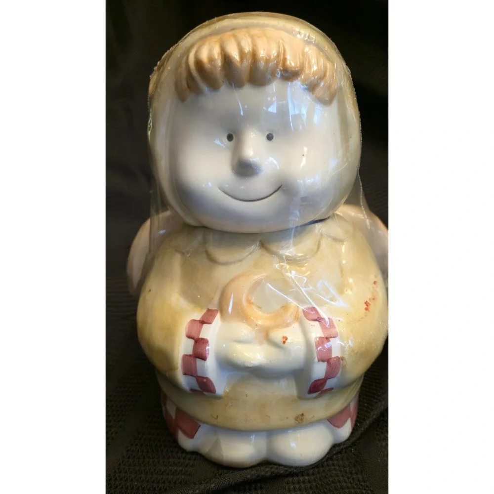 NEW Vintage Design Pac Angel Cookie Jar Beige Red Plaid Heart Wings